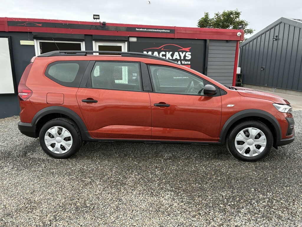 Dacia Jogger 1.0 Essential Tce 110 My23 Brown #2