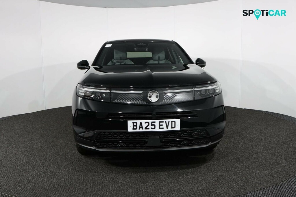 Vauxhall Grandland 1.2 New Grandland Hybrid Ultimate 136Ps E-dct6 Gb Black #2