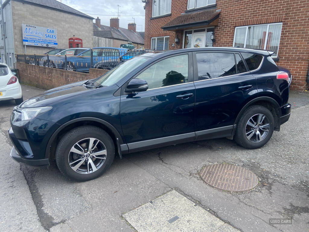 Toyota Rav 4 2.0 D-4d Business Edition Tss 2Wd Blue #2