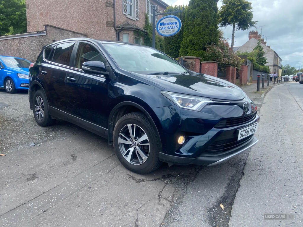 Toyota Rav 4 2.0 D-4d Business Edition Tss 2Wd Blue