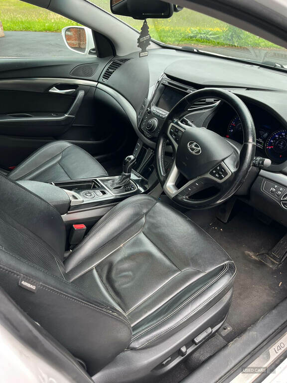 Hyundai I40 2013 13 Crdi Silver #7
