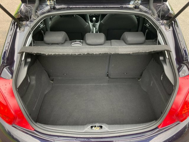 Peugeot 208 1.6L Feline Silver #13