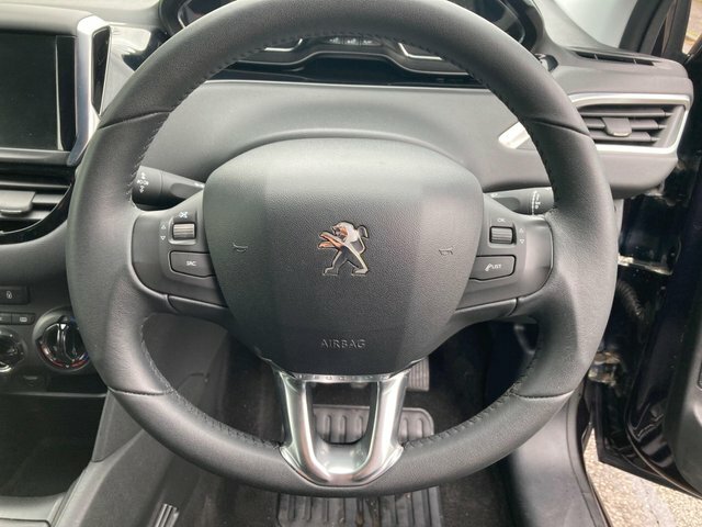 Peugeot 208 1.6L Feline Silver #17