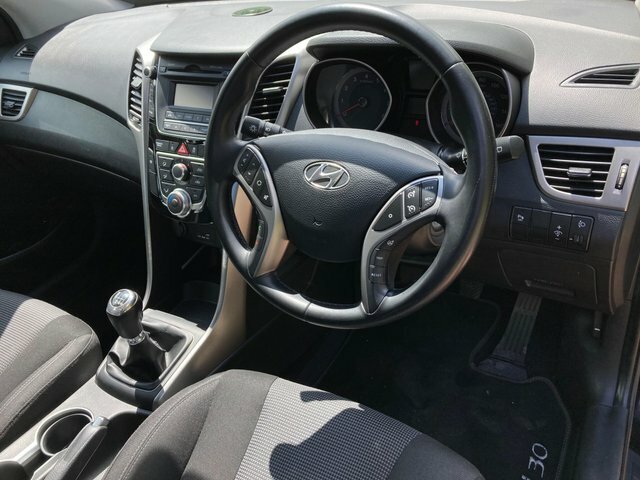 Hyundai I30 1.6 Crdi Blue Drive Active Grey #13