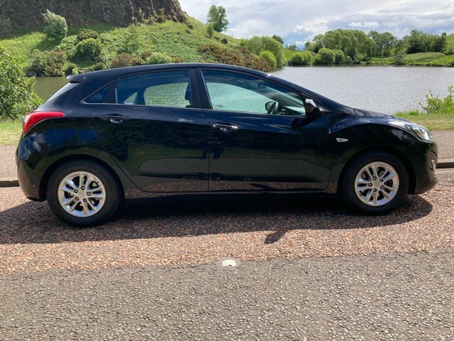 Hyundai I30 2014 1.4 Active Euro 5 Black #2
