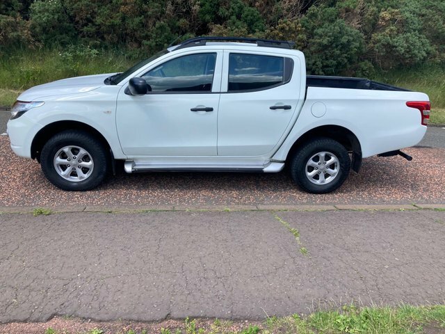 Mitsubishi L200 2017 2.4 Di-d Dc 4Life 4Wd Euro 6 Ss White #6
