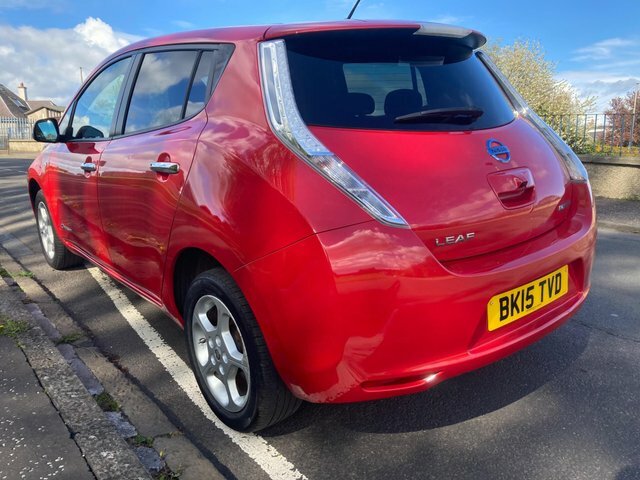 Nissan Leaf 2015 24Kwh Acenta Red #4