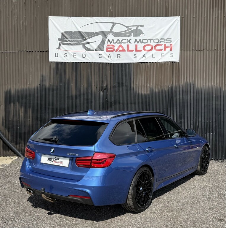 BMW 3 Series Estate 2.0 320D M Sport Touring 2017 JC04WAT Blue #5