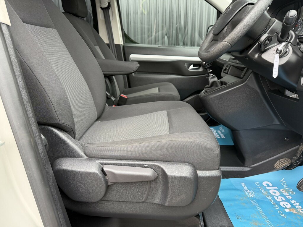 Citroen SpaceTourer  Black #12