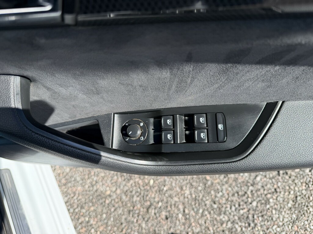 Skoda Superb Superb Se L Executive Tdi S-a White #23