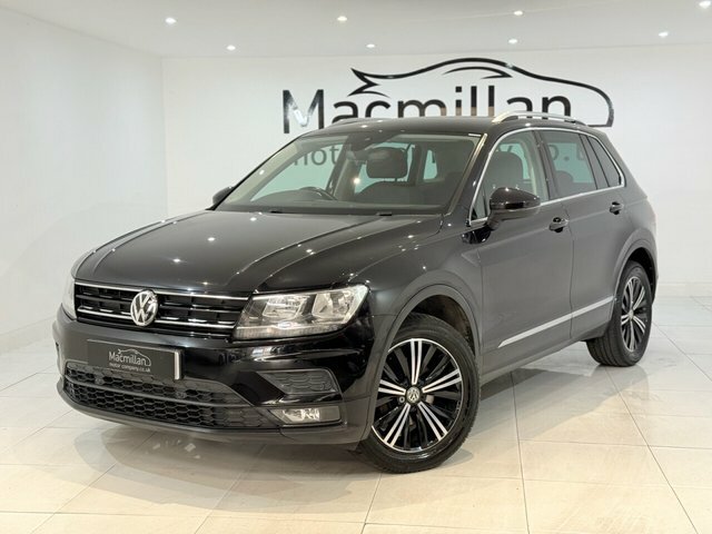 Volkswagen Tiguan 2.0 Tdi Se Navigation Suv 4Motio DE68PDV Black #5