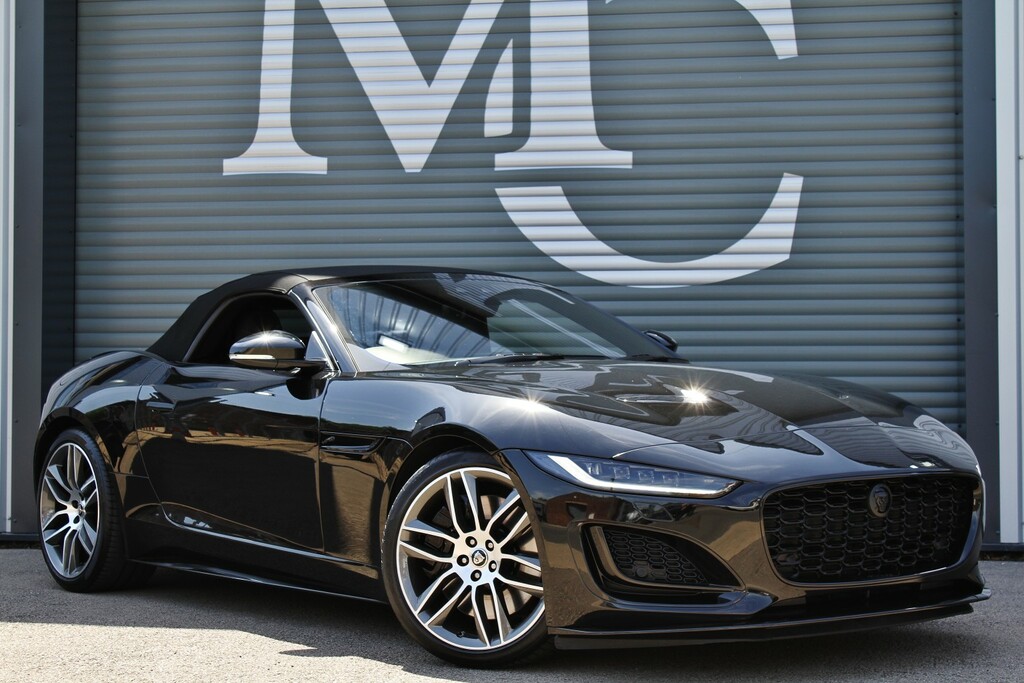 Jaguar F-Type Convertible 5.0 V8 R-dynamic P450 Awd Covertible Black #2