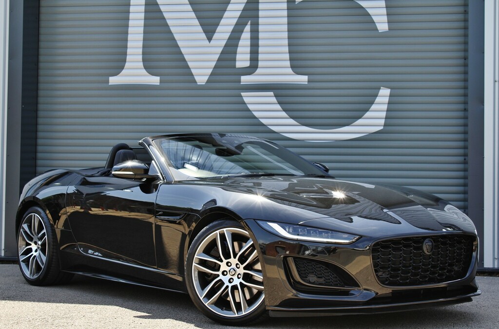 Jaguar F-Type Convertible 5.0 V8 R-dynamic P450 Awd Covertible Black
