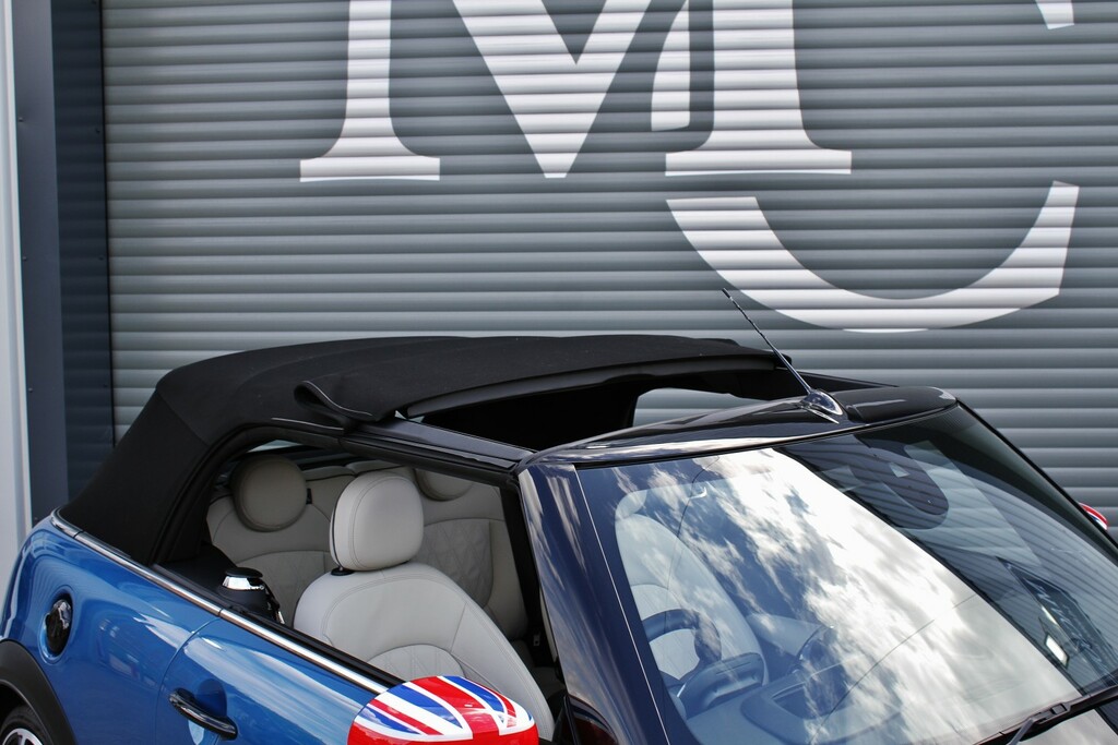 Mini Convertible Convertible 2.0 Convertible John Cooper Works 202 Blue #3