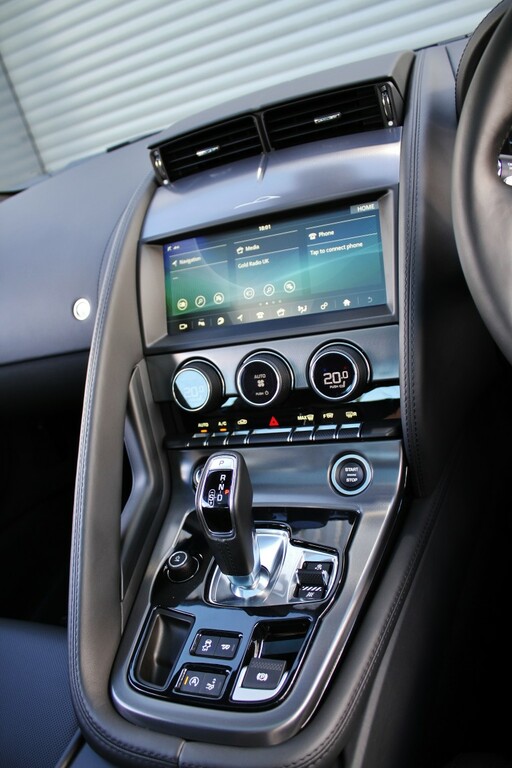 Jaguar F-Type 5.0 V8 R-dynamic Euro 6 Ss Green #17