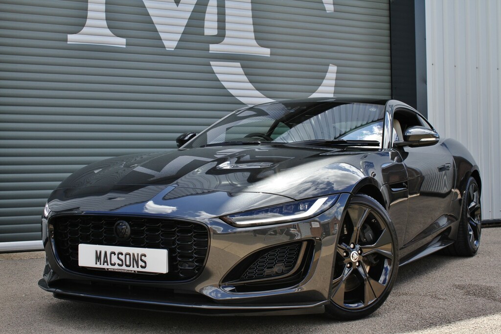 Jaguar F-Type 2.0 P300 R-dynamic Black Black #32