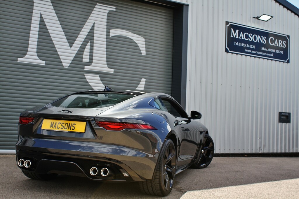 Jaguar F-Type 2.0 P300 R-dynamic Black Black #16