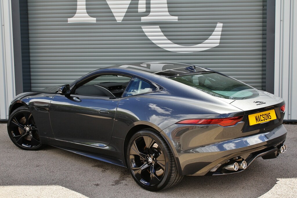 Jaguar F-Type 2.0 P300 R-dynamic Black Black #23