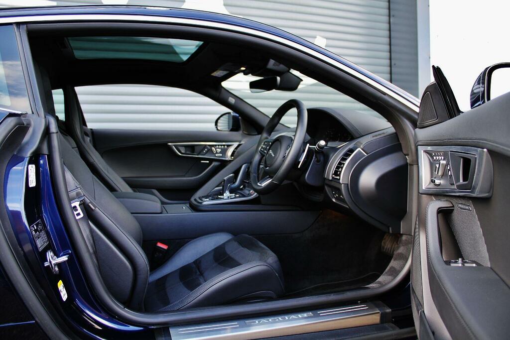 Jaguar F-Type 5.0 V8 R Convertible Awd #10