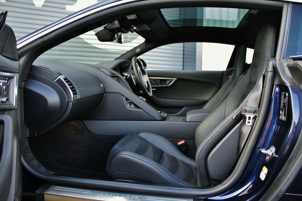 Jaguar F-Type 5.0 V8 R Convertible Awd #38