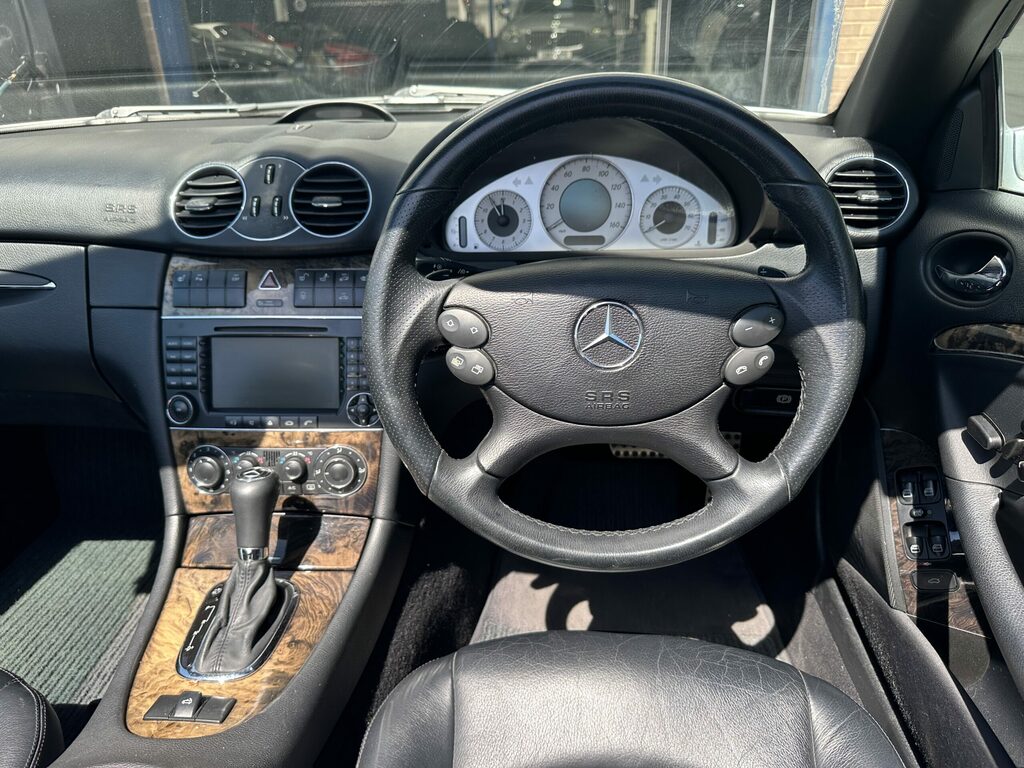 Mercedes-Benz CLK Convertible 3.0 Clk280 Sport Cabriolet 7G-tronic 2 Black #35