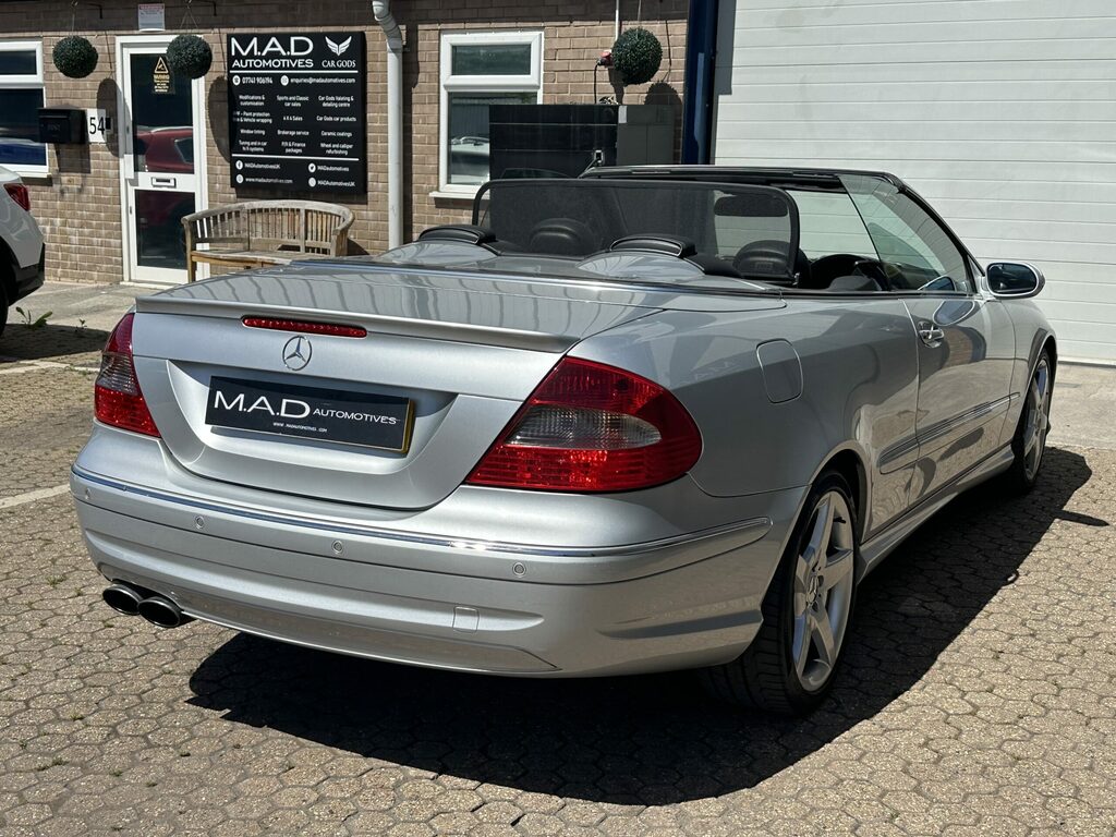 Mercedes-Benz CLK Convertible 3.0 Clk280 Sport Cabriolet 7G-tronic 2 Black #12