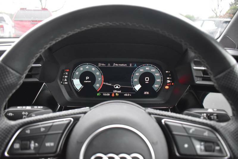 Audi A3 1.0 Tfsi 30 S Line S Tronic Euro 6 Ss Grey #6