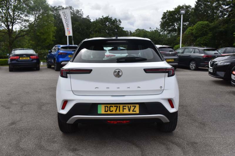 Vauxhall Mokka-e 50Kwh Elite Nav Premium - 2021 71 DC71FVZ White #3