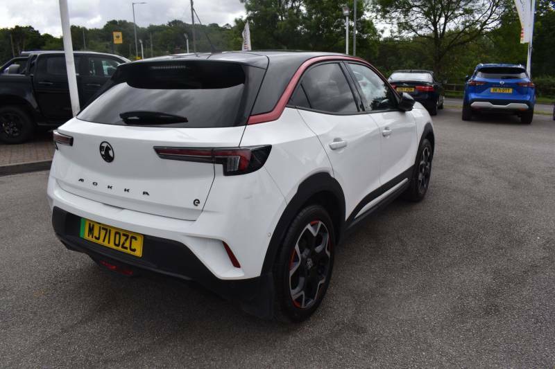 Vauxhall Mokka-e 50Kwh Sri Nav Premium MJ71OZC White #3