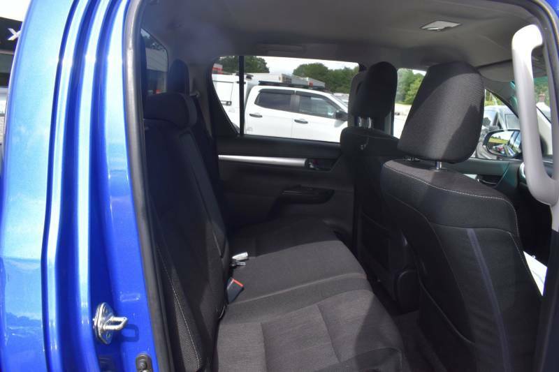 Toyota HILUX 2.4 D-4d Invincible 4Wd Euro 6 Ss Tss Blue #4