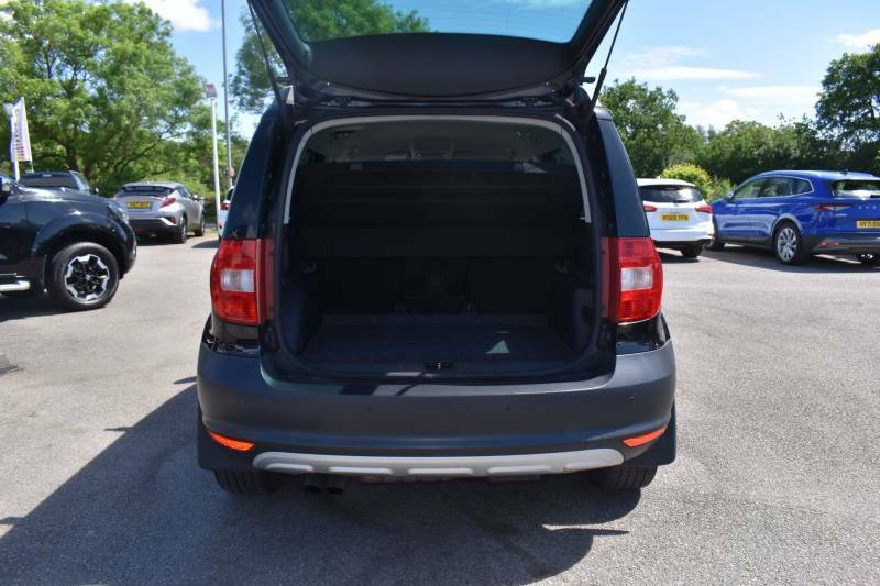 Skoda Yeti 2.0 Tdi Elegance 4Wd Euro 5 Black #5