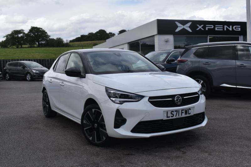Vauxhall Corsa-e 50Kwh Sri Nav Premium 7.4Kw Charger White