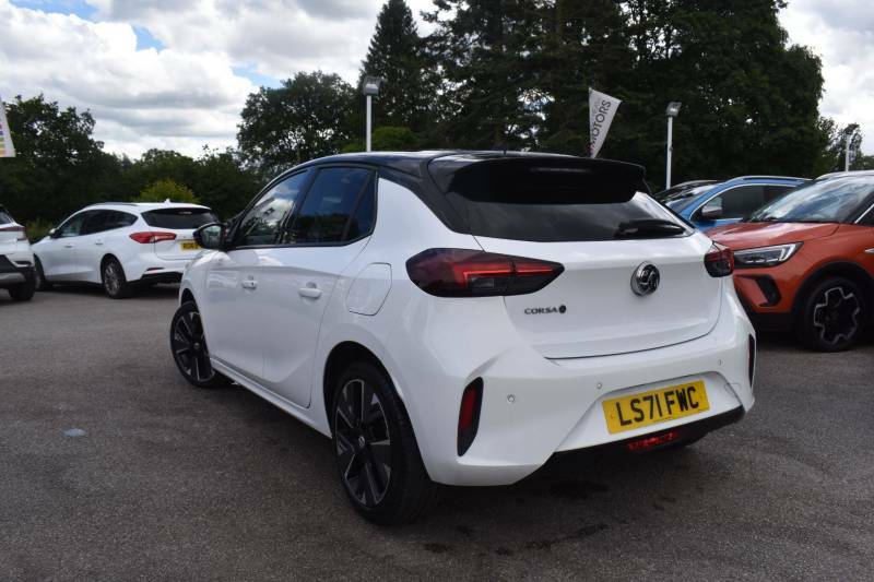 Vauxhall Corsa-e 50Kwh Sri Nav Premium 7.4Kw Charger White #2