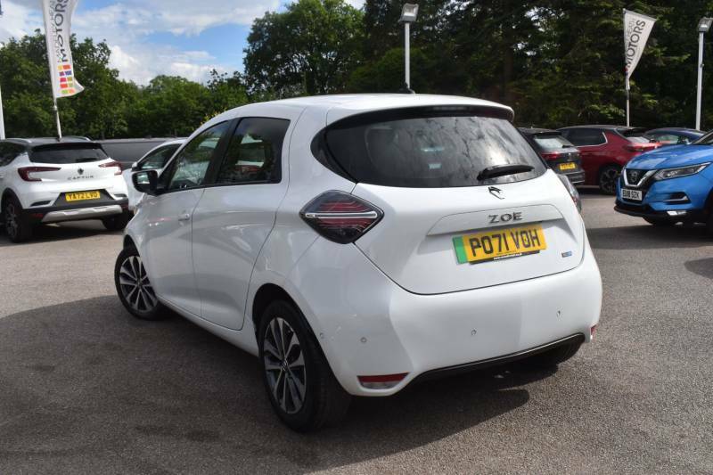 Renault Zoe R135 Ev50 52Kwh Gt Line Rapid Charge White #2