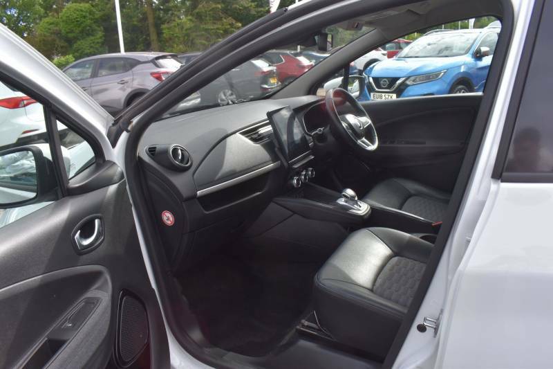 Renault Zoe R135 Ev50 52Kwh Gt Line Rapid Charge White #3