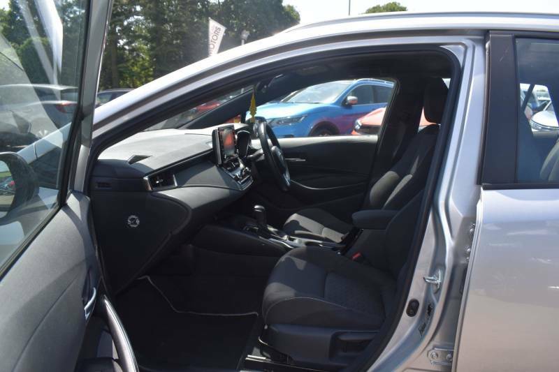 Toyota Corolla 1.8 Vvt-h Icon Touring Sports Cvt Euro 6 Ss Silver #5