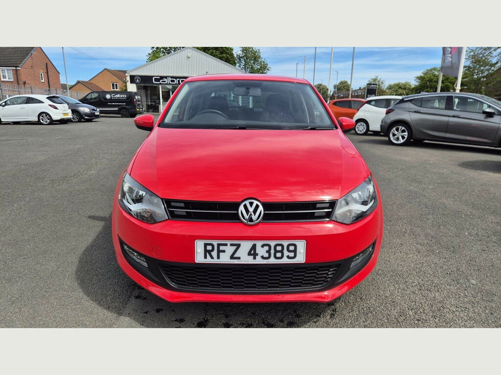 Volkswagen Polo Match Edition Red #2