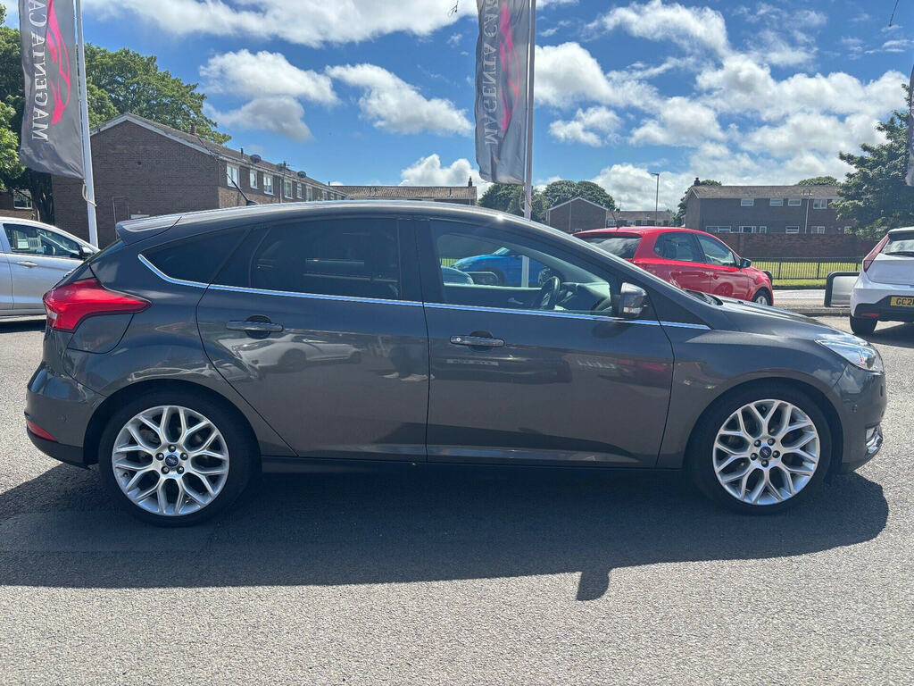 Ford Focus Titanium X Grey #3