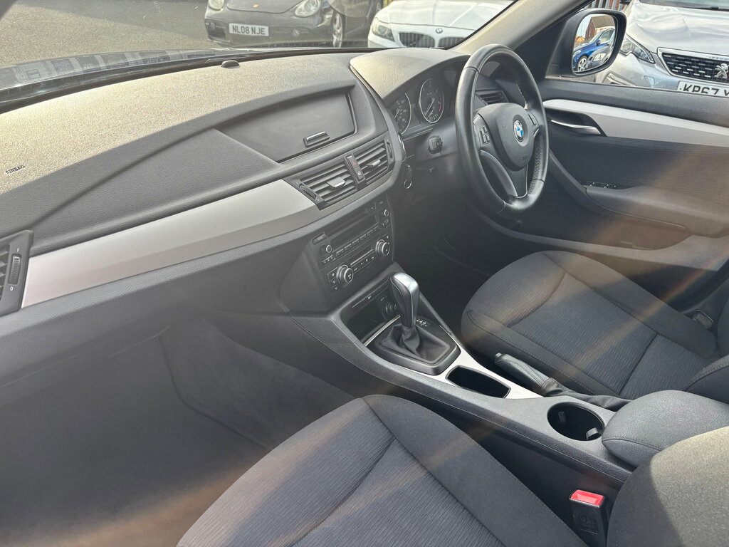 BMW X1 2.0 18D Blue #21