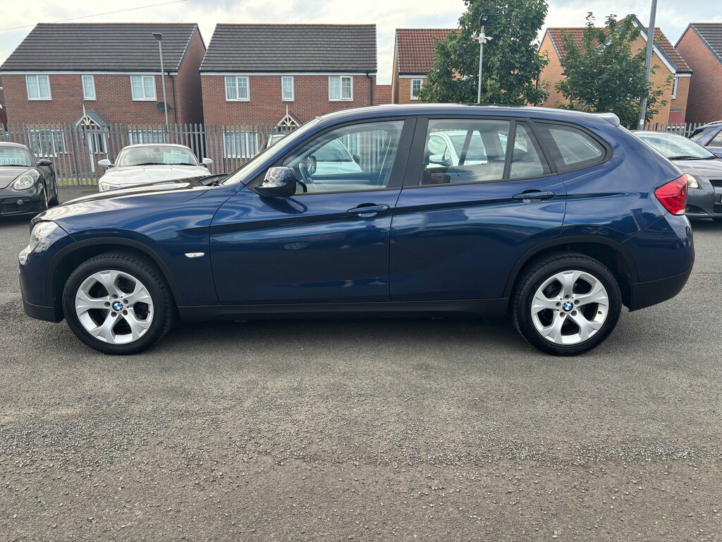BMW X1 2.0 18D Blue #7