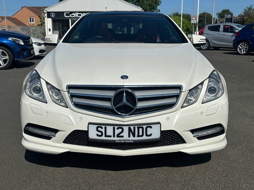 Mercedes-Benz E Class E Class Saloon White #2