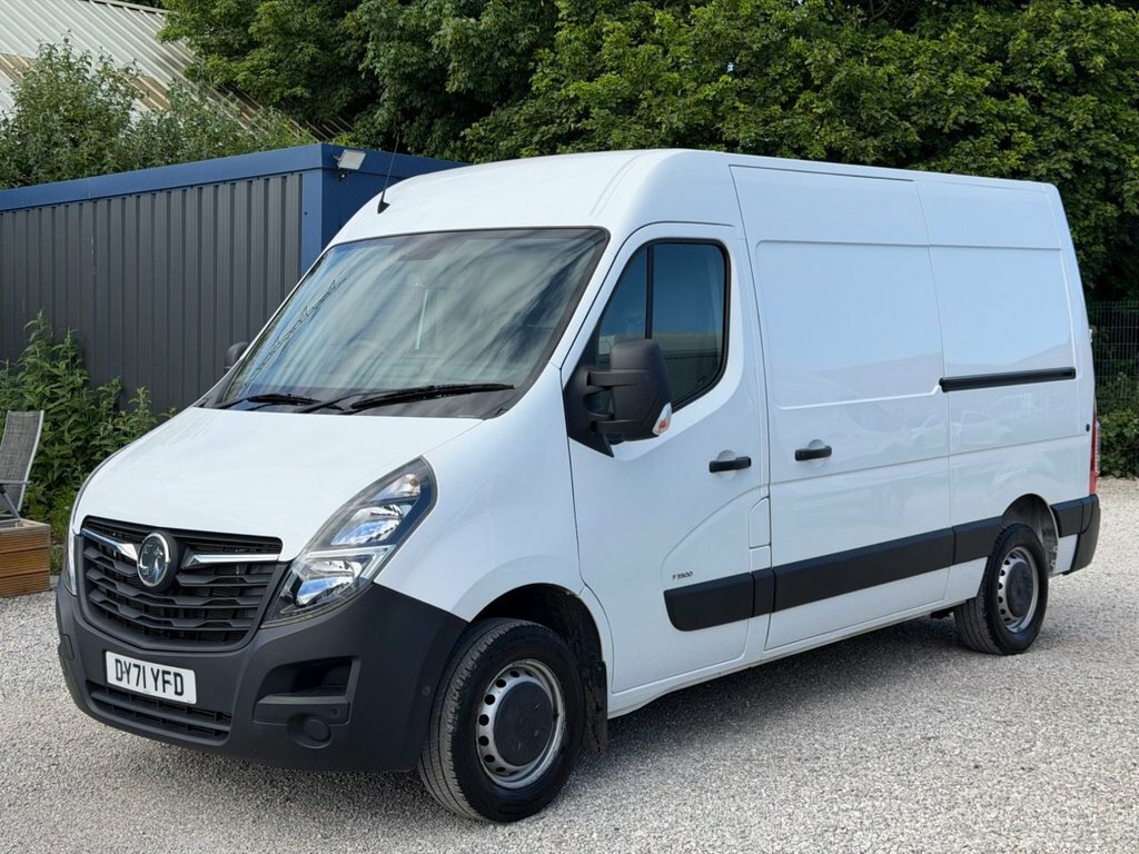 Vauxhall Movano 2.3L Edition White