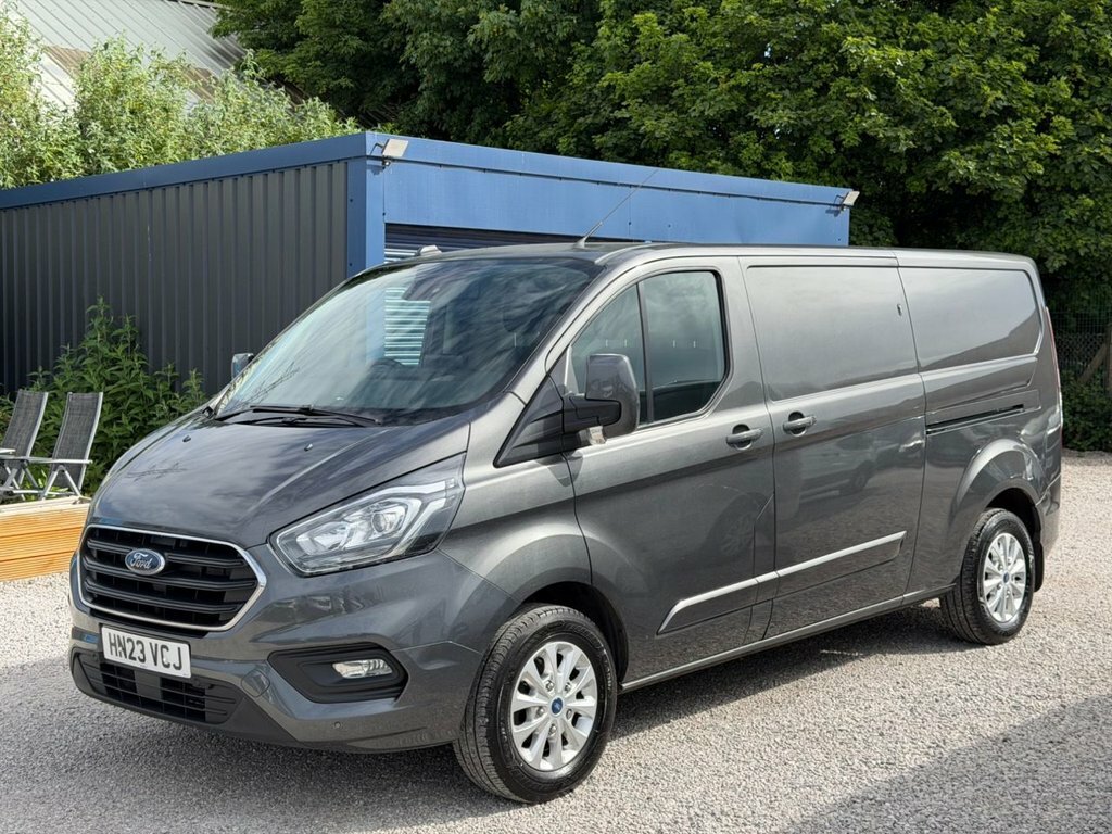 Ford Transit Custom 2L Limited Grey