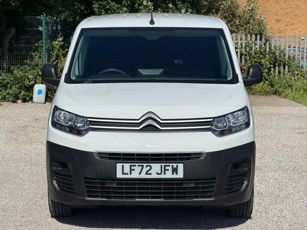 Citroen Berlingo 1.5L Enterprise Edition M White #4