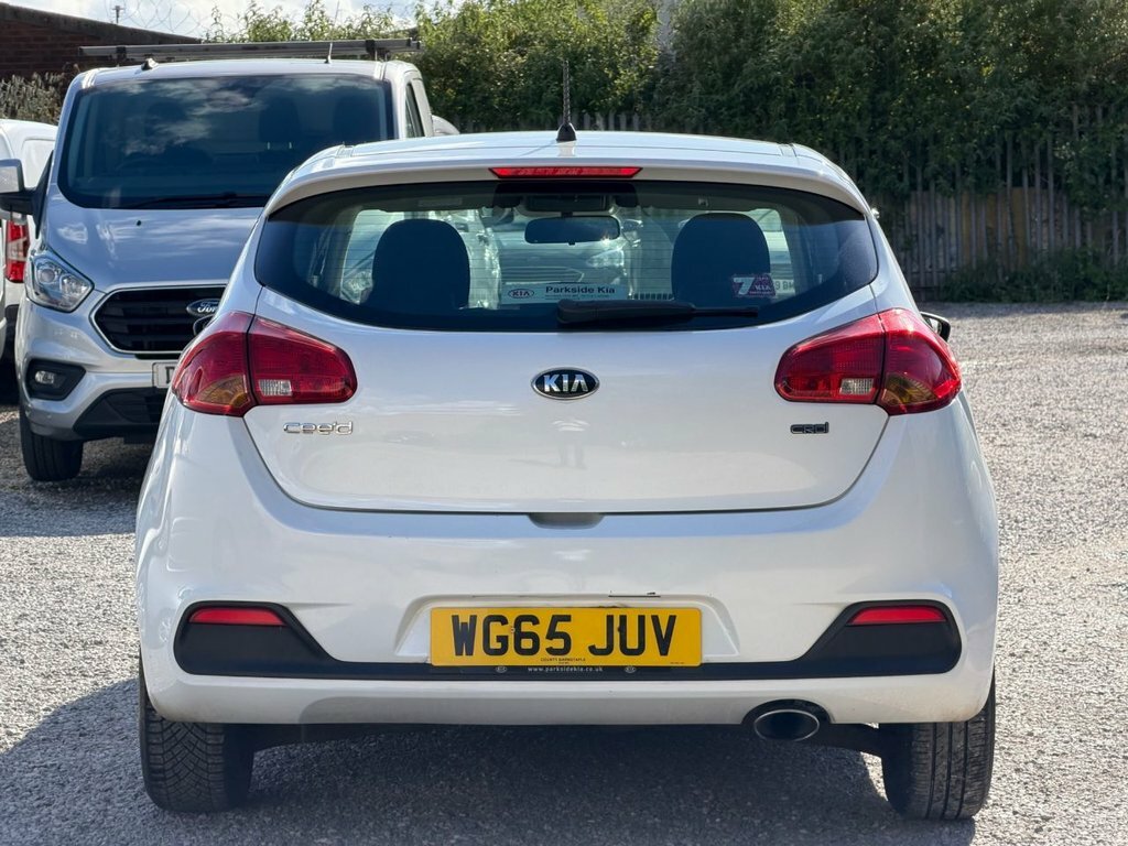 Kia Ceed 1.4L 1 White #3