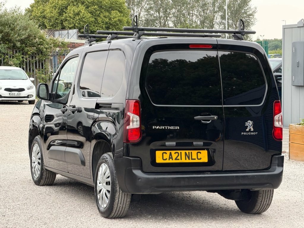 Peugeot Partner 1.5L Professional CA21NLC Black #4