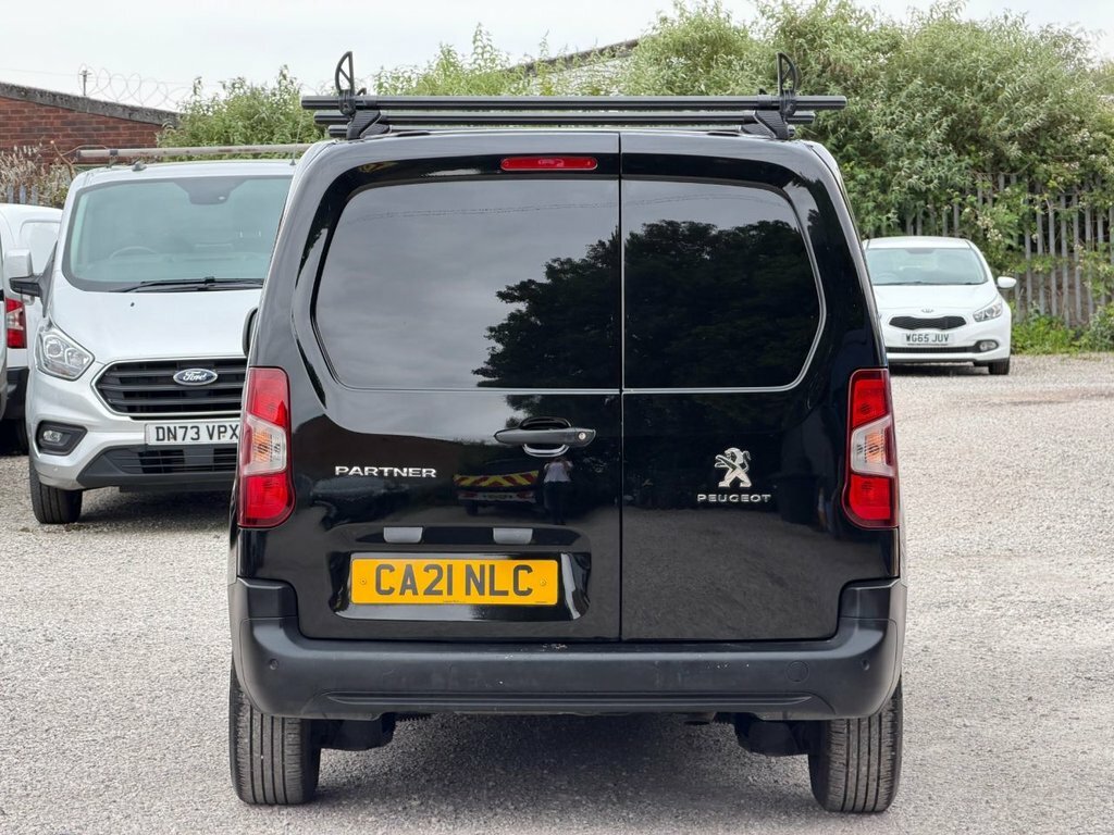Peugeot Partner 1.5L Professional CA21NLC Black #3