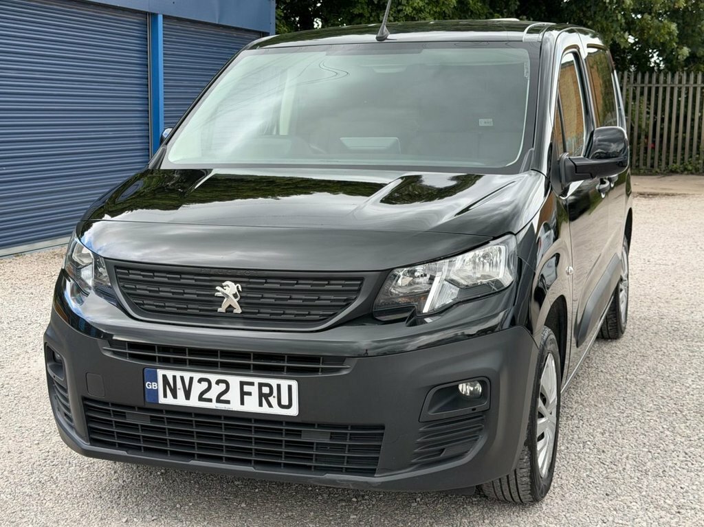 Peugeot Partner 1.5L Professional Premium Black #3