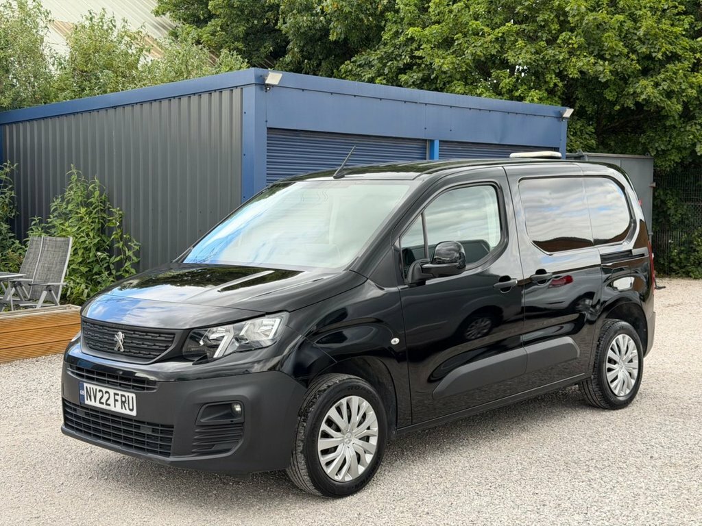Peugeot Partner 1.5L Professional Premium Black