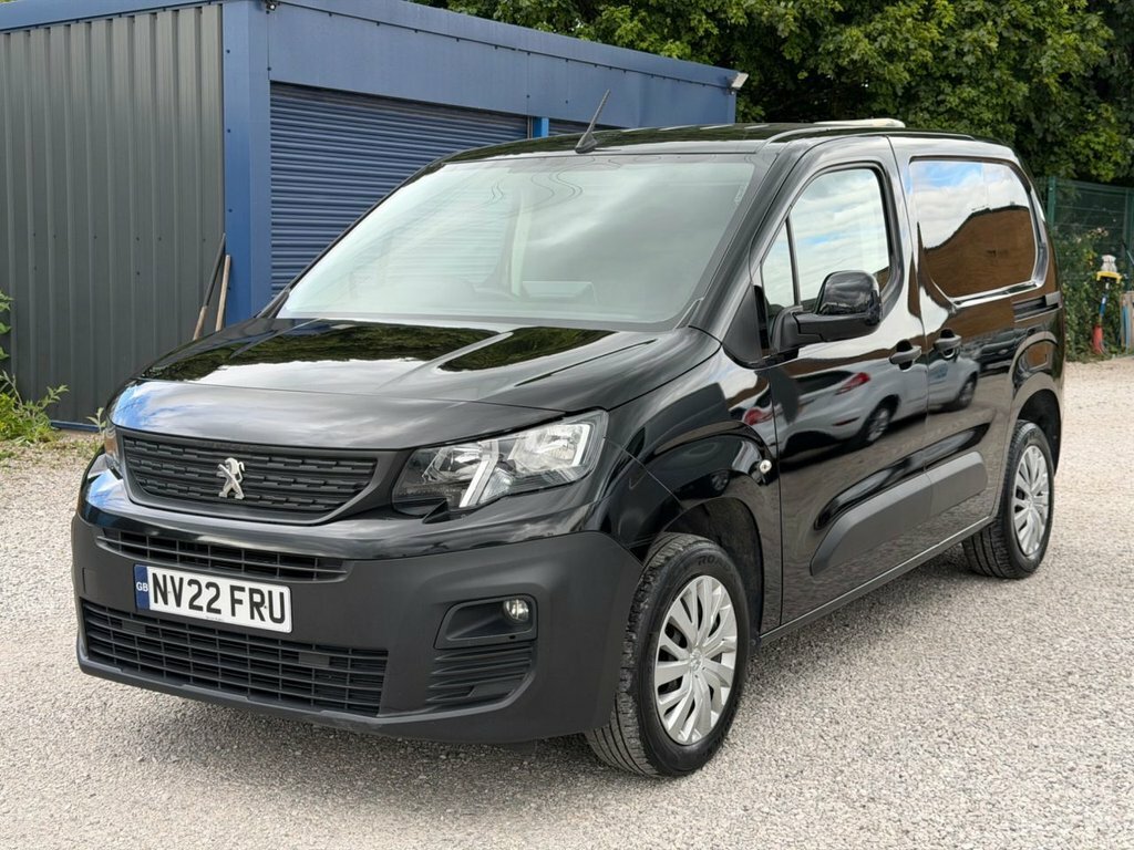 Peugeot Partner 1.5L Professional Premium Black #2